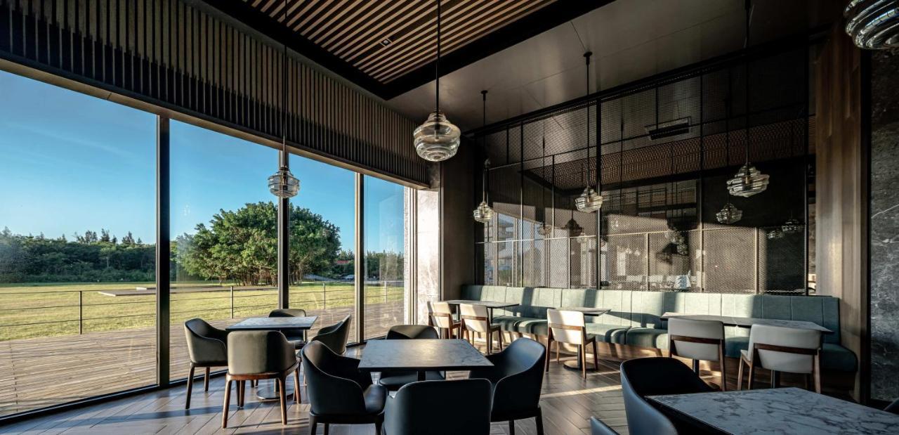 Lakeshore Hotel Hualien Taroko Shunan エクステリア 写真 The interior of the restaurant